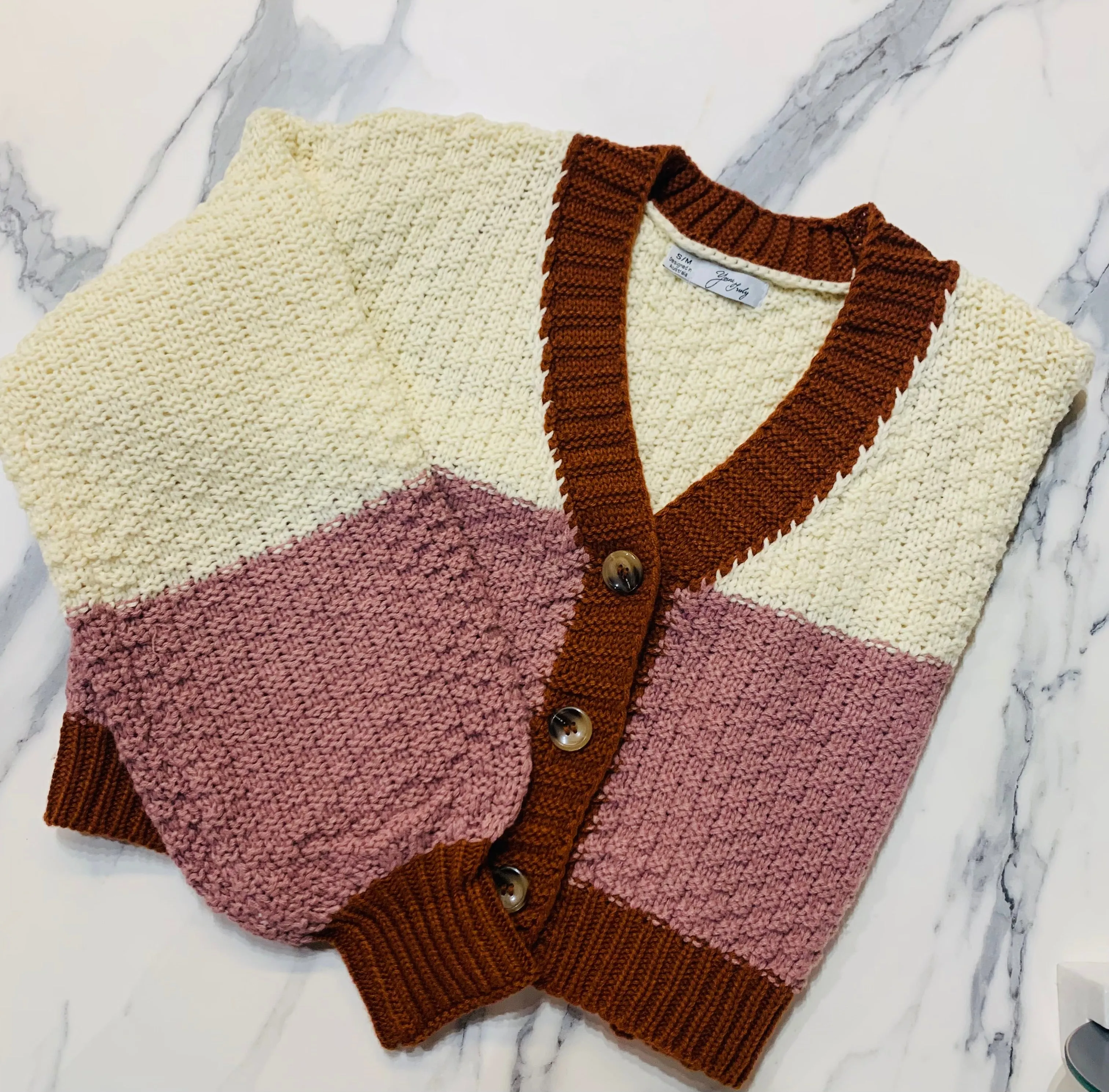 AUTUMN CROPPED CARDIGAN