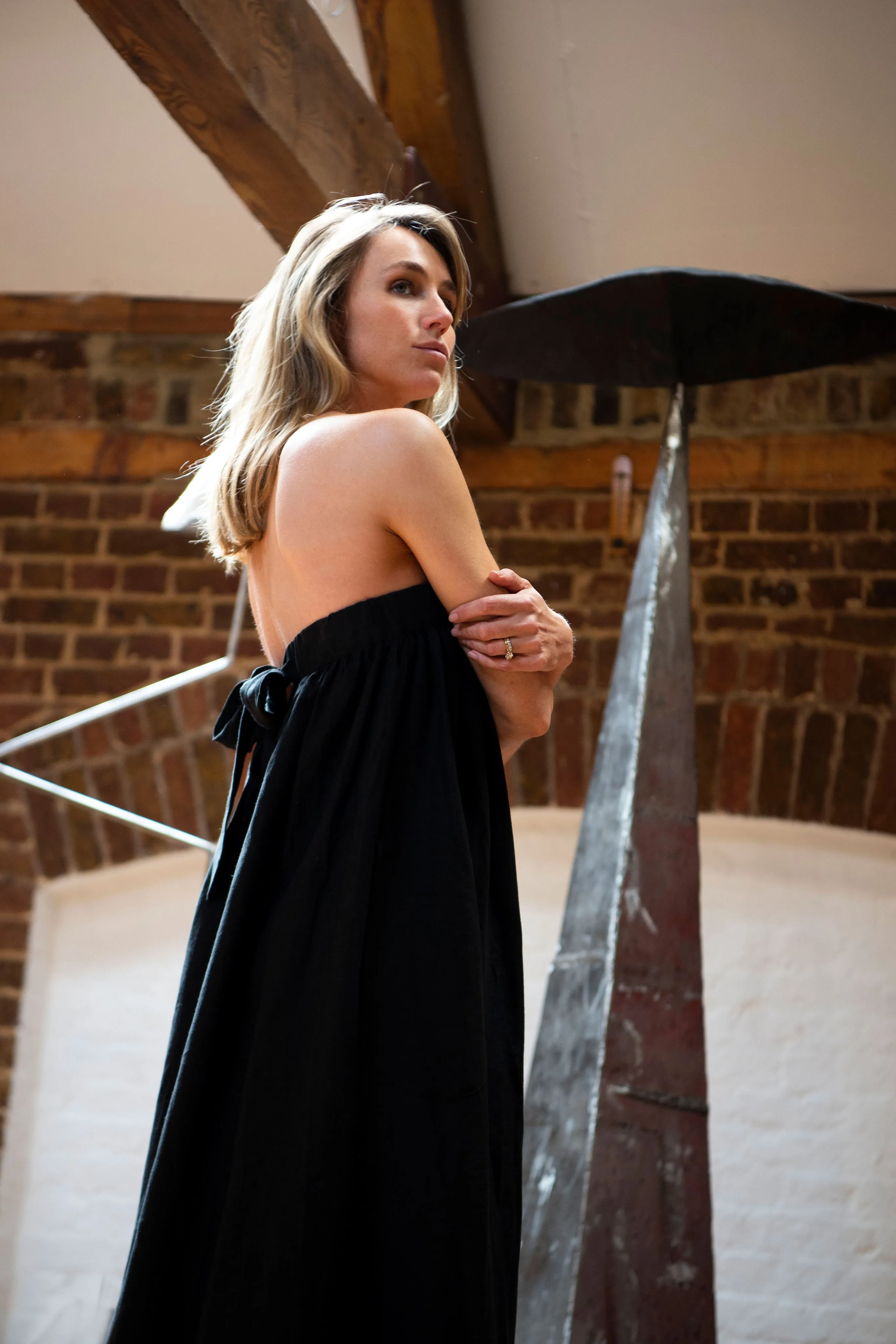 Hera Black Linen Strapless Dress