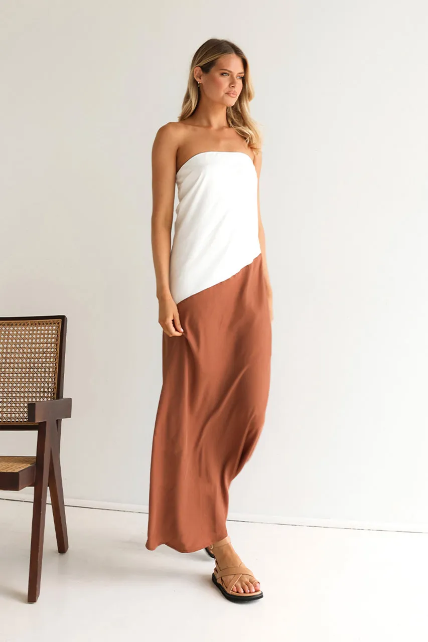 Joanna Maxi Dress | White & Hazelnut